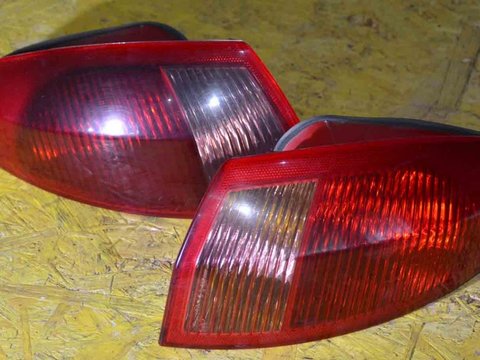 STOP STANGA DE PE ARIPA ALFA ROMEO 147 SCURT 2005