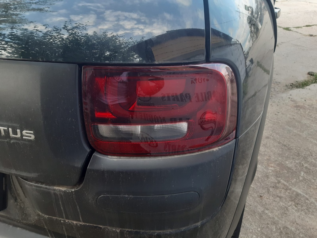 Stop stanga/dreapta Citroen C4 Cactus 2015