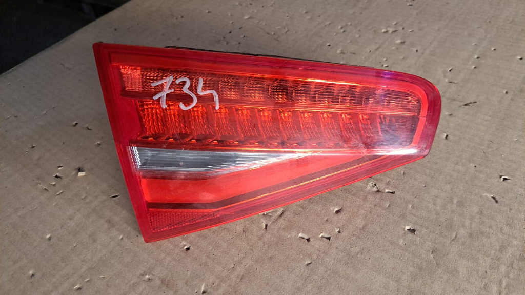 Stop stanga haion Audi A4 B8 sedan LED cod 8K5945093AC