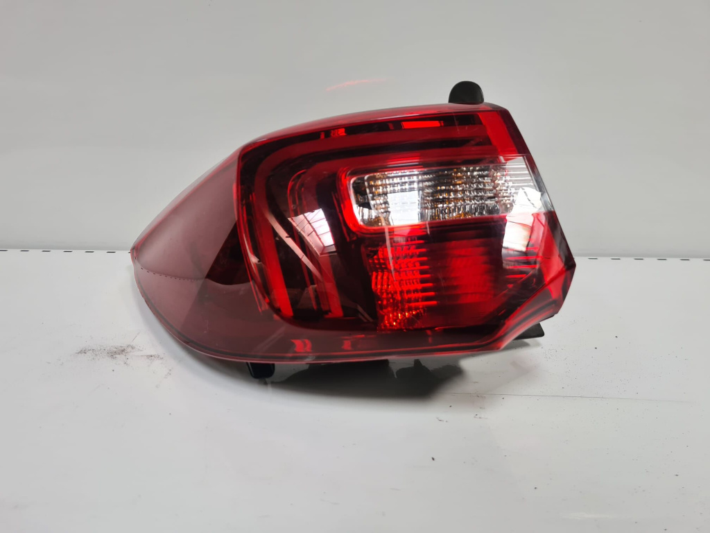 Stop stanga Opel Grandland X (caroserie) YP0009838