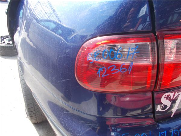 Stop stanga pe aripa SEAT TOLEDO II limuzina (1M2) 1.6 16V BCB