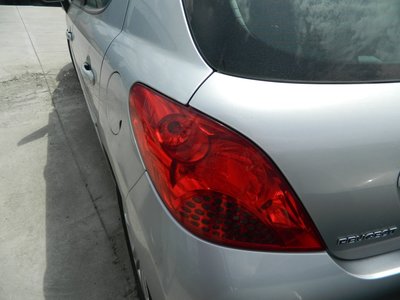 Stop stanga Peugeot 207 Hatchback 1.4 benzina mode