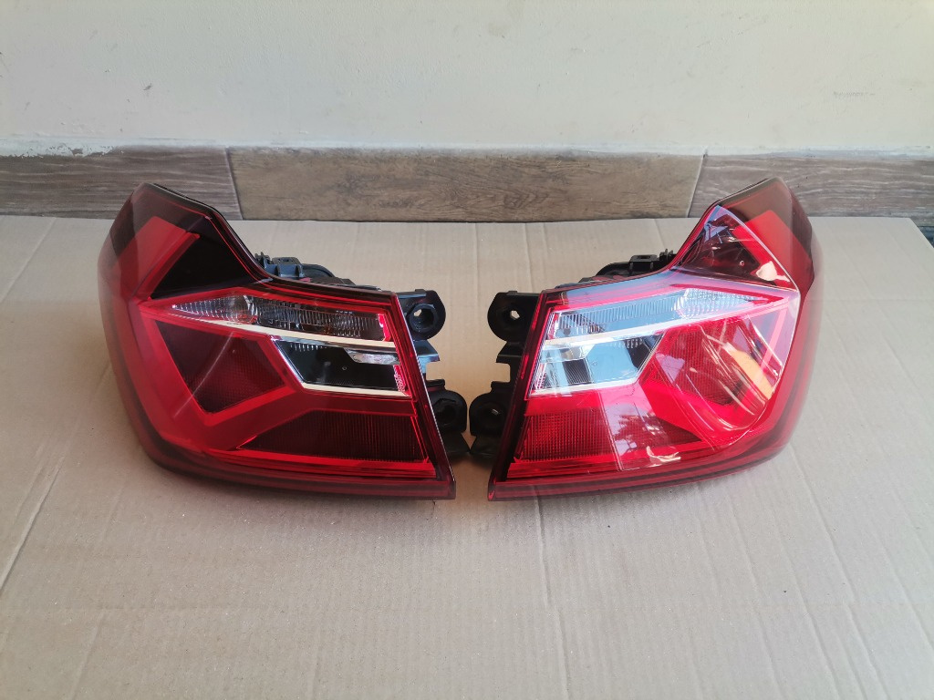 Stop stanga simplu pentru Audi A1 Cod 82A945069A Nr. mag. 3702