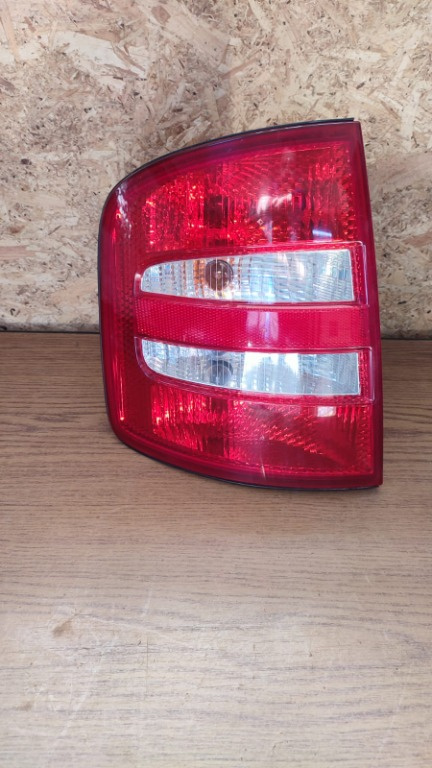Stop stanga skoda fabia combi