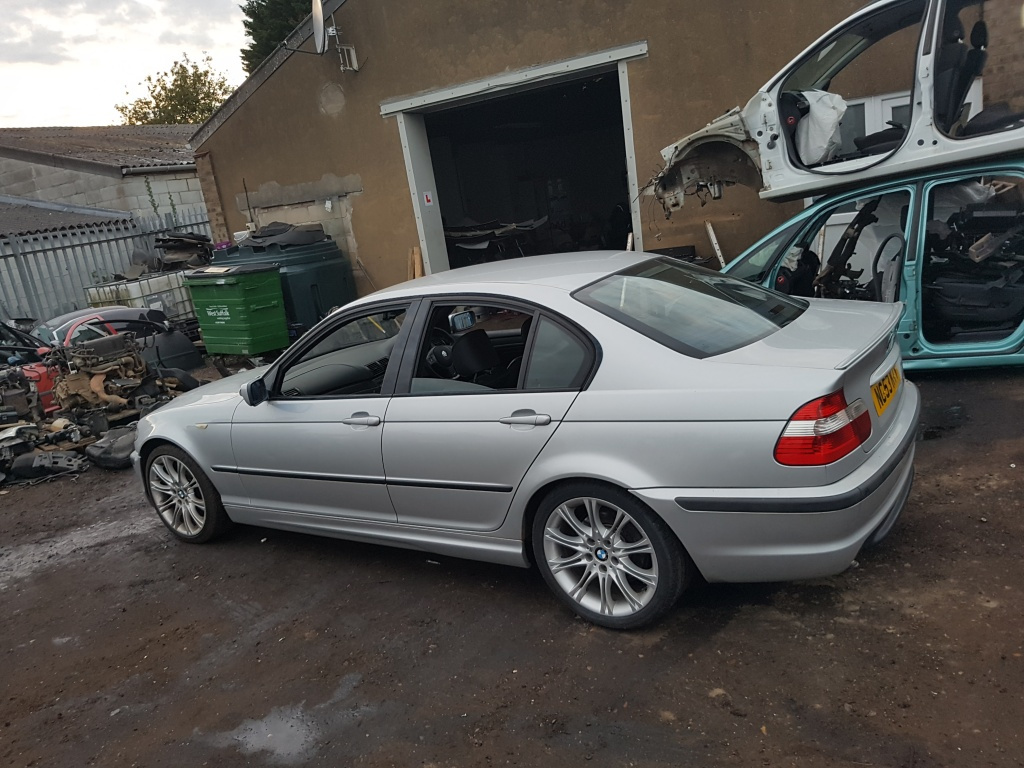 Stop stanga spate BMW Seria 3 E46 2004 S