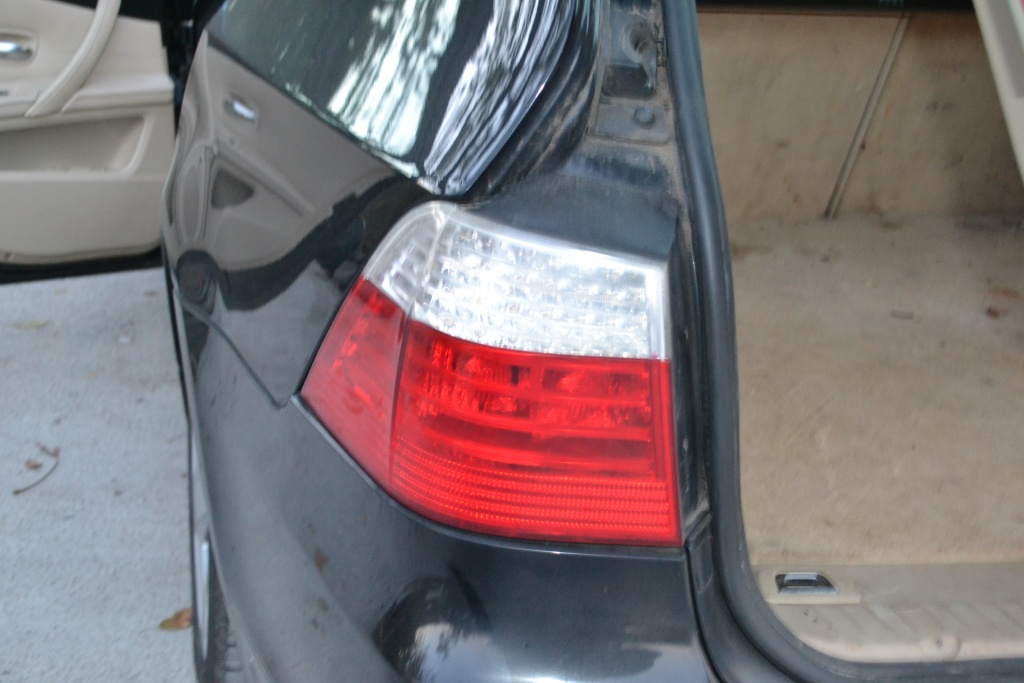 STOP STANGA SPATE CAROSERIE BMW 520 D E60 E61 177 