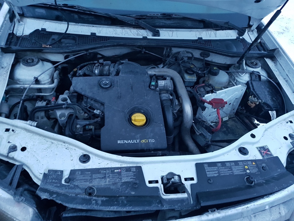 Stop stanga spate Dacia Duster 2011 4x2 