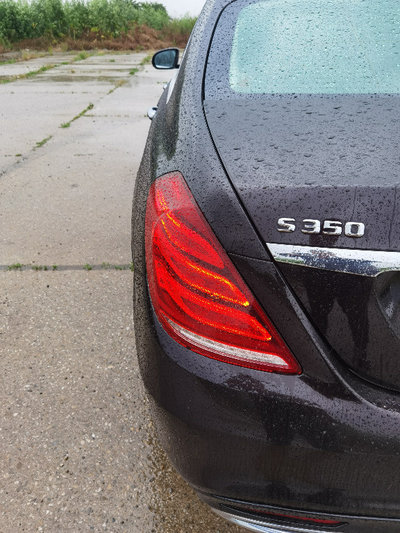 Stop stanga spate Mercedes S class W222