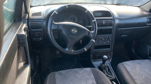 Stop stanga spate Opel Astra G 2001 comb