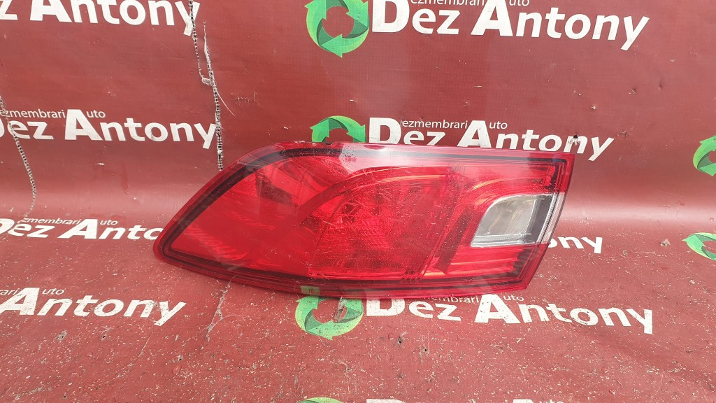 Stop stanga spate Renault Kadjar 2015 2016 2017 2018 2019 2020 cod 265508808R