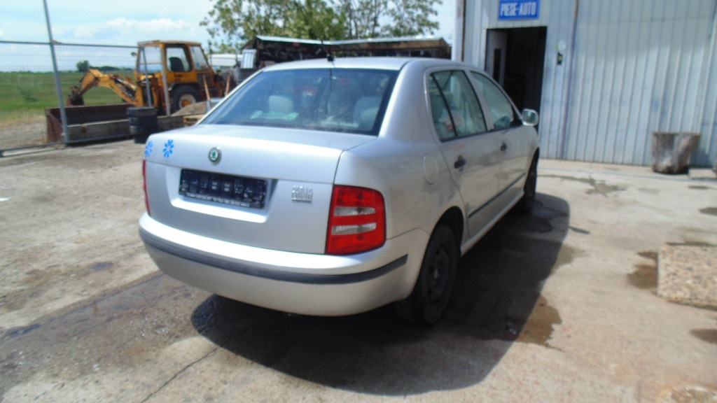 Stop stanga spate Skoda Fabia 2003 Sedan