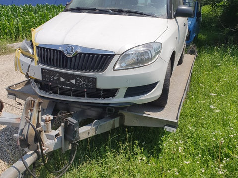 Stop stanga spate Skoda Fabia 2013 Combi 1.6 tdi