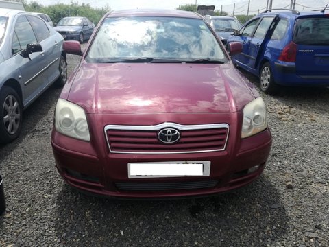 Stop stanga spate Toyota Avensis 2004 Hatchback 2.0 D-4D