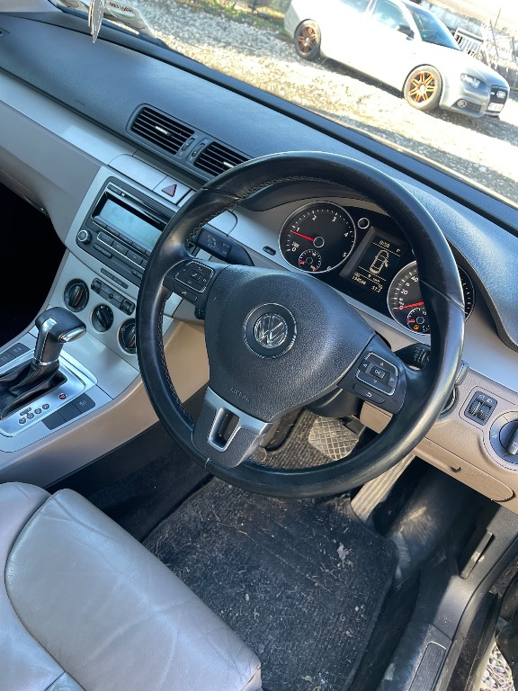 Stop stanga spate Volkswagen Passat B6 2