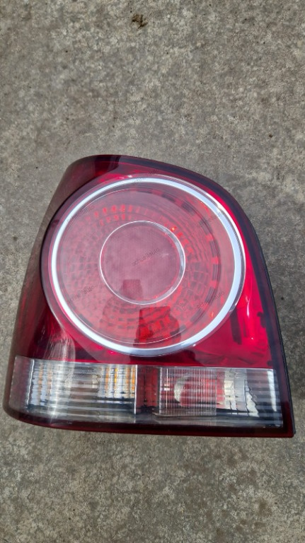 Stop stanga Volkswagen Polo 9N, cod 606945257F