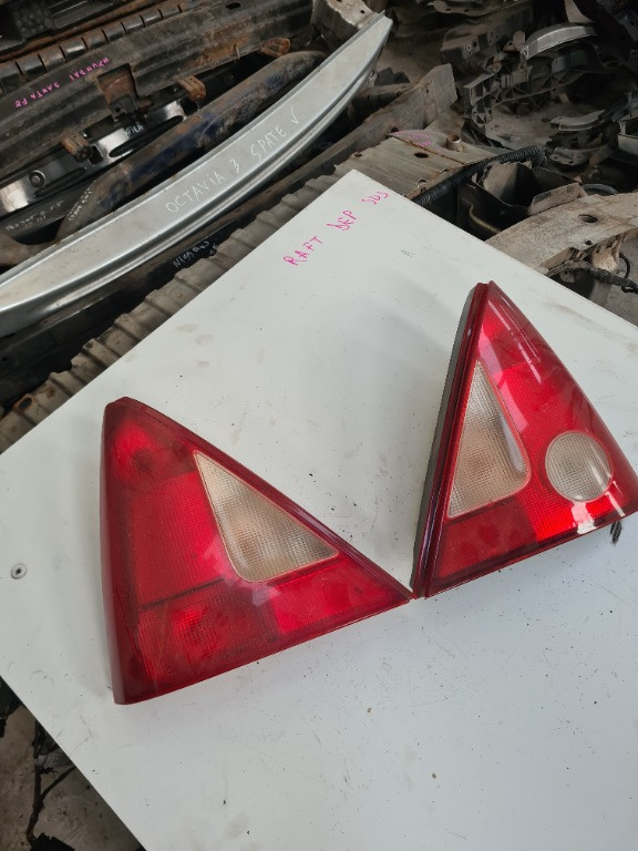 Stop tripla lampa Dacia Solenza Dreapta și stanga preț pe bucata