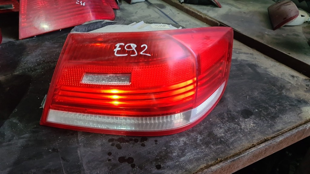 Stop tripla lampa dreapta spate Bmw Seria 3 E92 an 2008