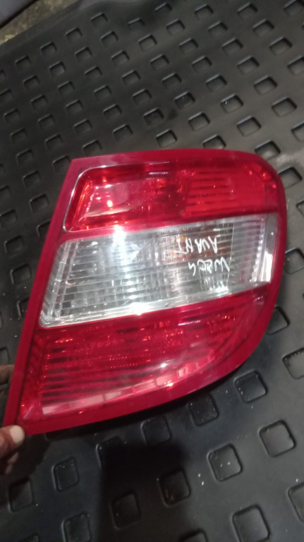 Stop tripla lampa Dreapta spate Mercedes C class w