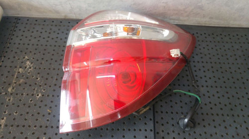 Stop tripla lampa dreapta subaru legacy 