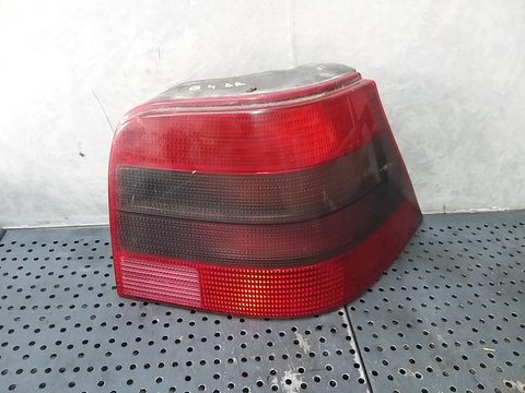 Stop tripla lampa dreapta vw golf 4 1j 1j6945257