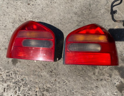 Stop Tripla Lampa Spate Stanga Dreapta Audi A3 8L 