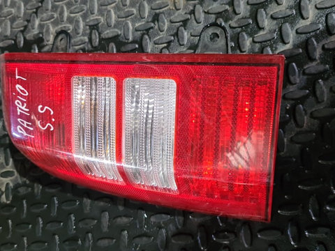 Stop tripla lampa spate stanga Jeep Patriot an 2007