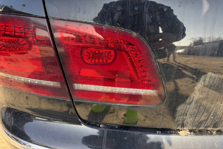 Stop tripla led stanga portbagaj Volkswagen VW Pha