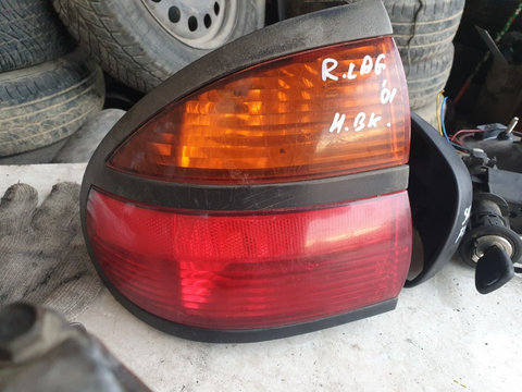 Stop tripla spate Renault Laguna hatchback 2001