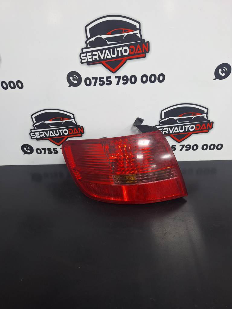 Stop / tripla stanga caroserie Audi A6 (2004-2011) [4F2, C6] 2.0 Motorina 2006, MODEL CU BEC / COMBI