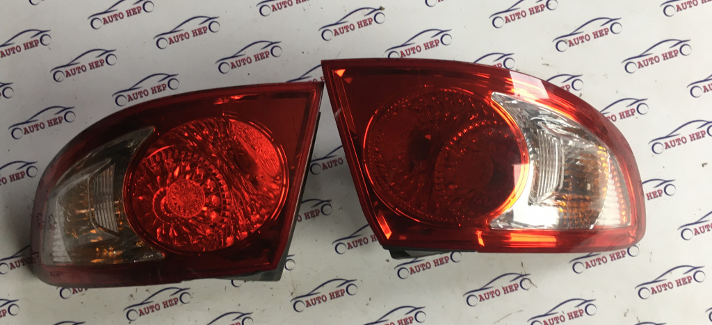 Stop tripla stanga dreapta Hyundai Santa Fe 924022B0 92402-2B0 924022B000 92402-2B000