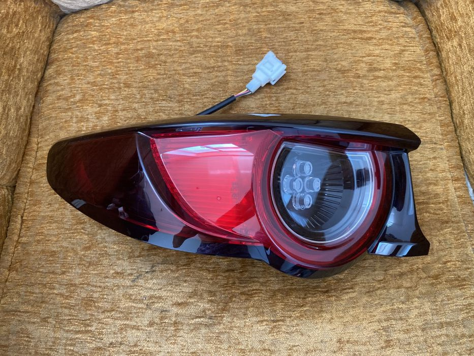 Stop / Tripla stanga spate Mazda 3 Hatchback 2019-2020