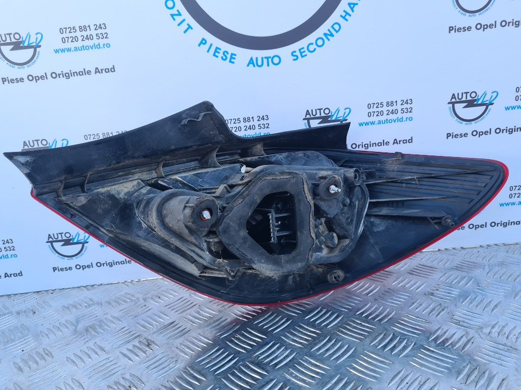 Stop tripla stanga spate Opel Corsa D 5 