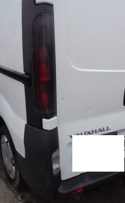 Stop Tripla Stanga Spate Renault Trafic 2003