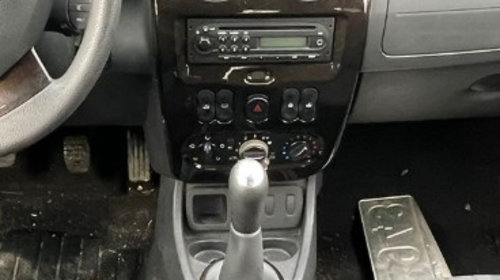 Stopuri Dacia Duster 2012 jeep 1.5 dci