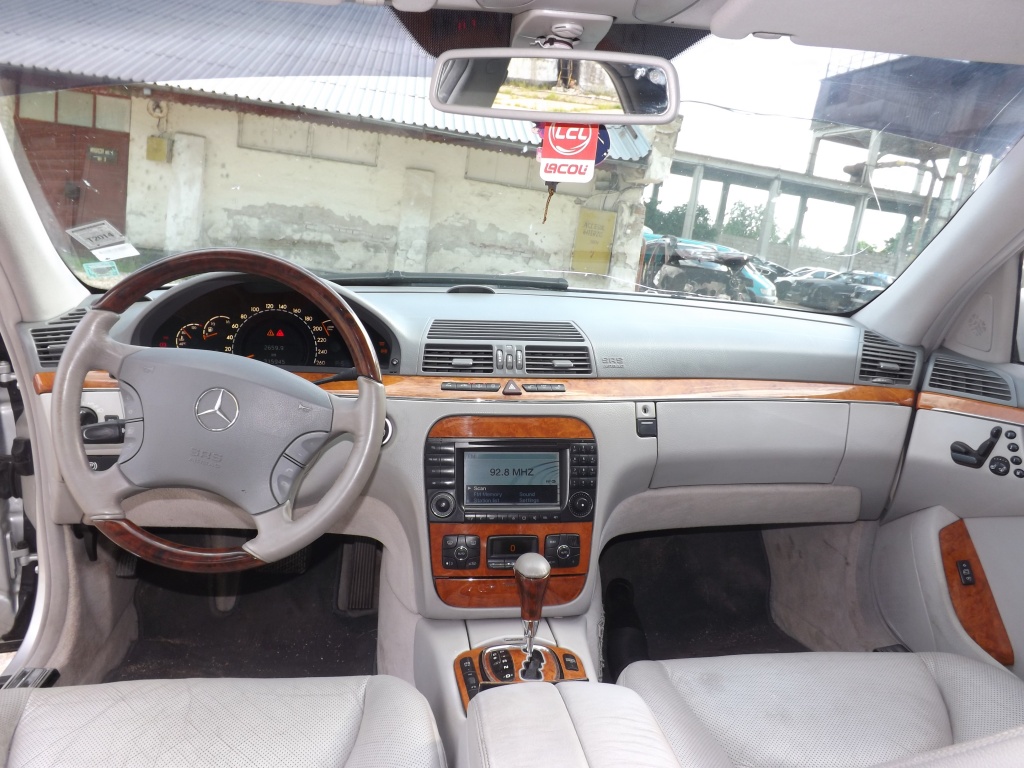 Stopuri Mercedes S-CLASS W220 2002 Berli