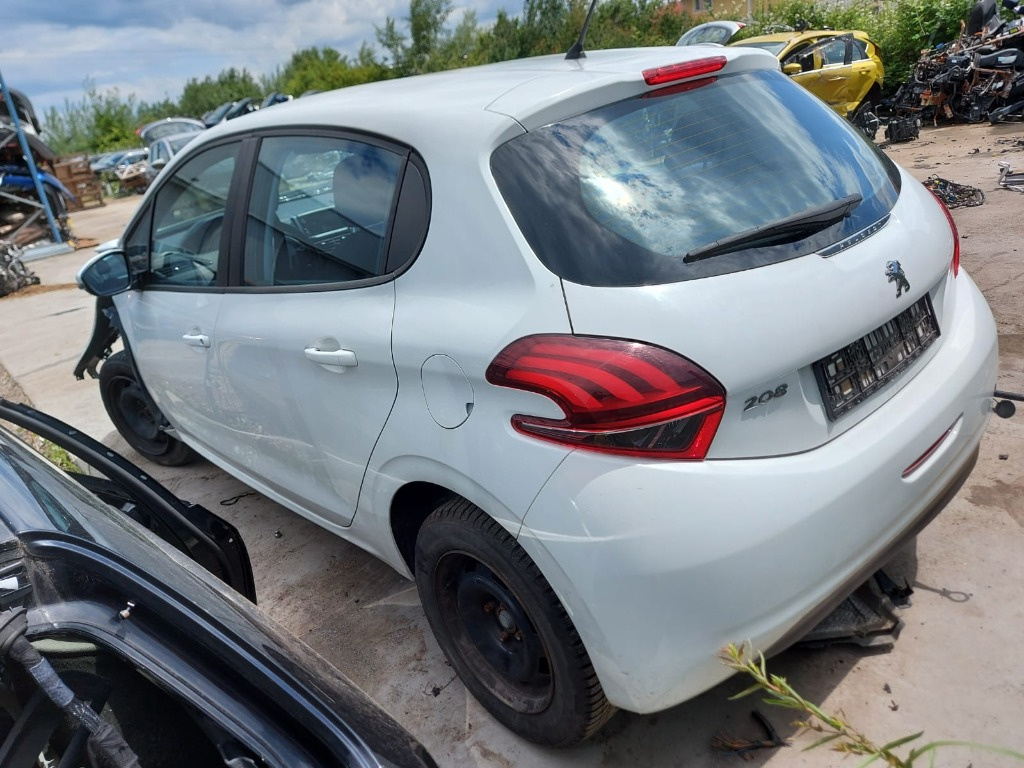Stopuri Peugeot 208 2017 Hatchback 1.6 HDI DV6FE