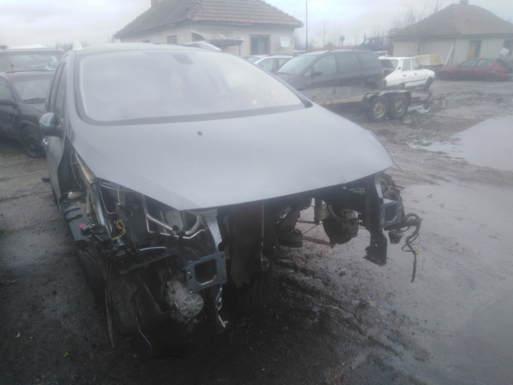 Stopuri Peugeot 307 2008 Combi 1.6 HDI