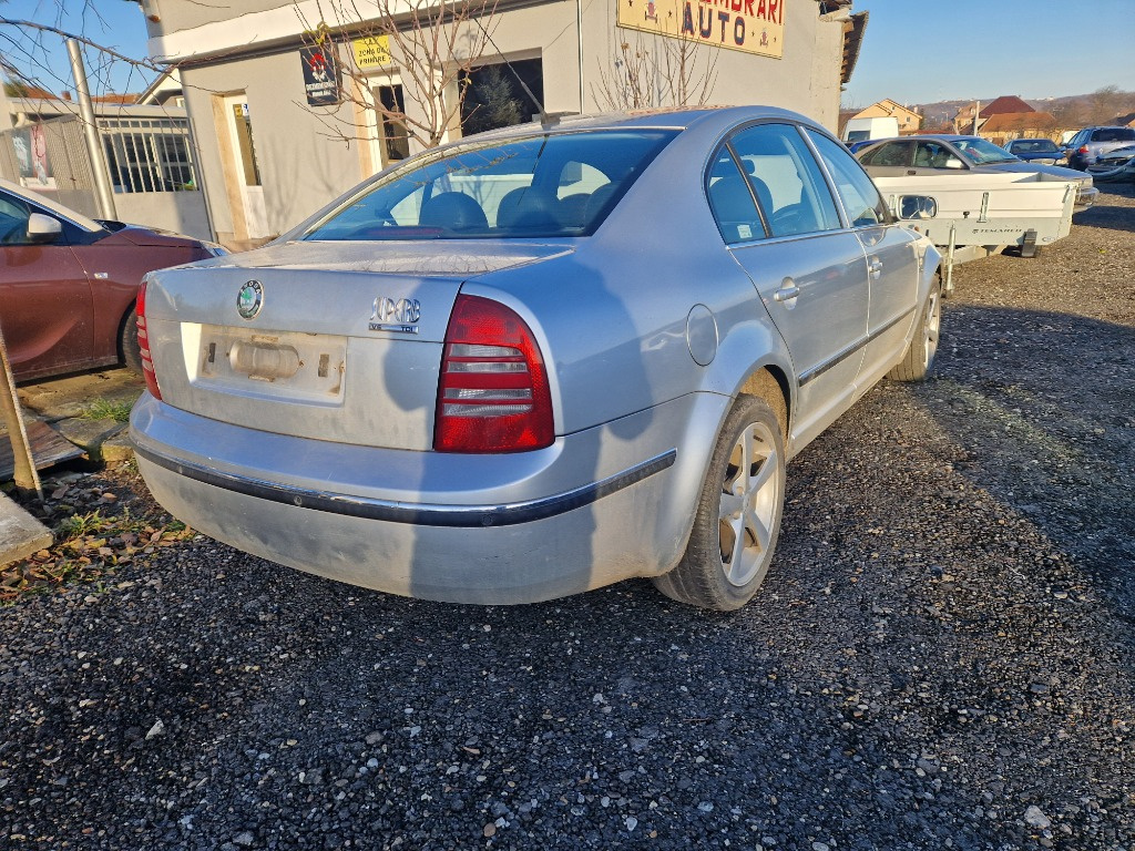 Stopuri Skoda Superb 2006 Limuzina 2.5 t