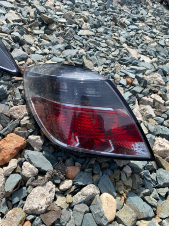 Stopuri spate opel astra h coupe gtd