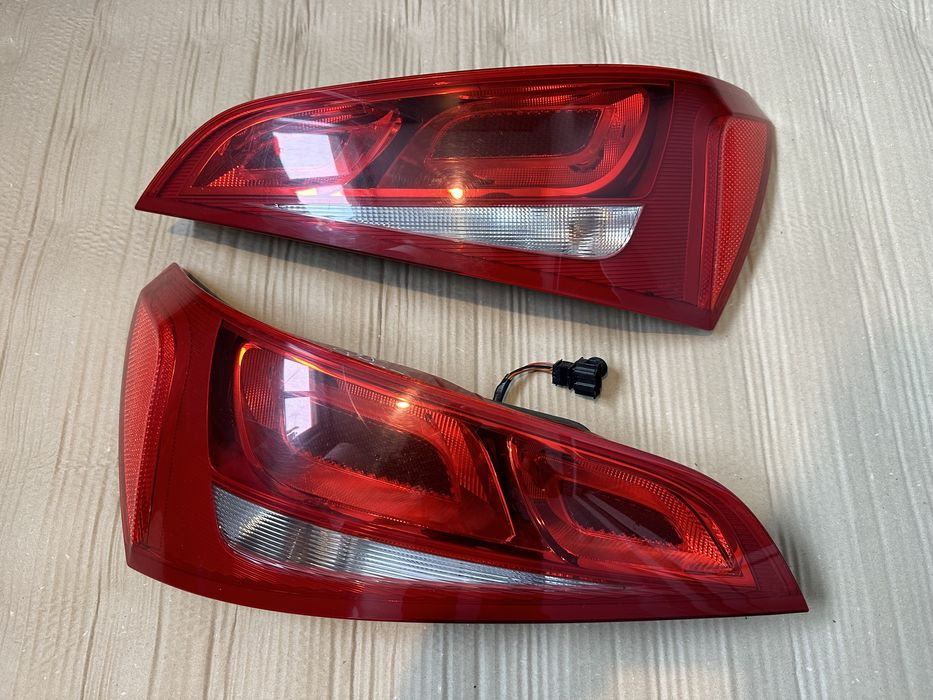 Stopuri, Stop stanga / Stop dreapta Audi Q5 8R 200