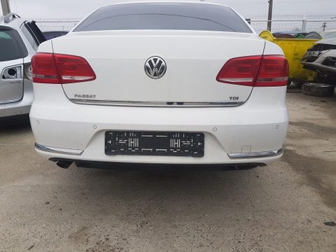 Stopuri Volkswagen Passat B7 2012 berlina 1.6 tdi