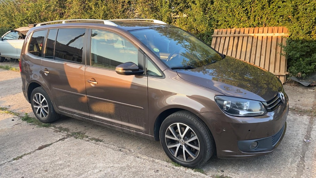 Stopuri Volkswagen Touran 2013 Combi 1.6
