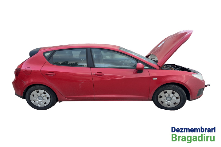 Stropitor parbriz stanga Seat Ibiza 4 6J