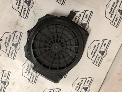 Subwoofer Audi A4 B7 8E5035412D