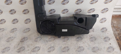 Subwoofer Audi A4 B8 Break