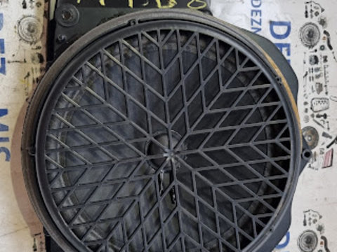 Subwoofer Audi A4 B8