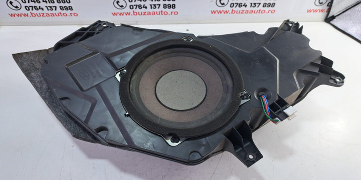 Subwoofer auto Cod: 96380-2S000 Hyundai ix35 [2009 - 2013] Crossover 5-usi 2.0 CRDi AT 4WD (184 hp)