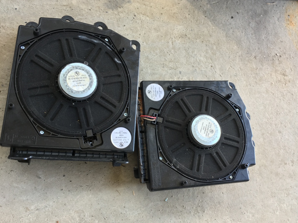 Subwoofer BMW Seria 5 65136929100 65136929100A 65.13-6 929 100 65.13-6 929 100 A 6919354 6 919 354