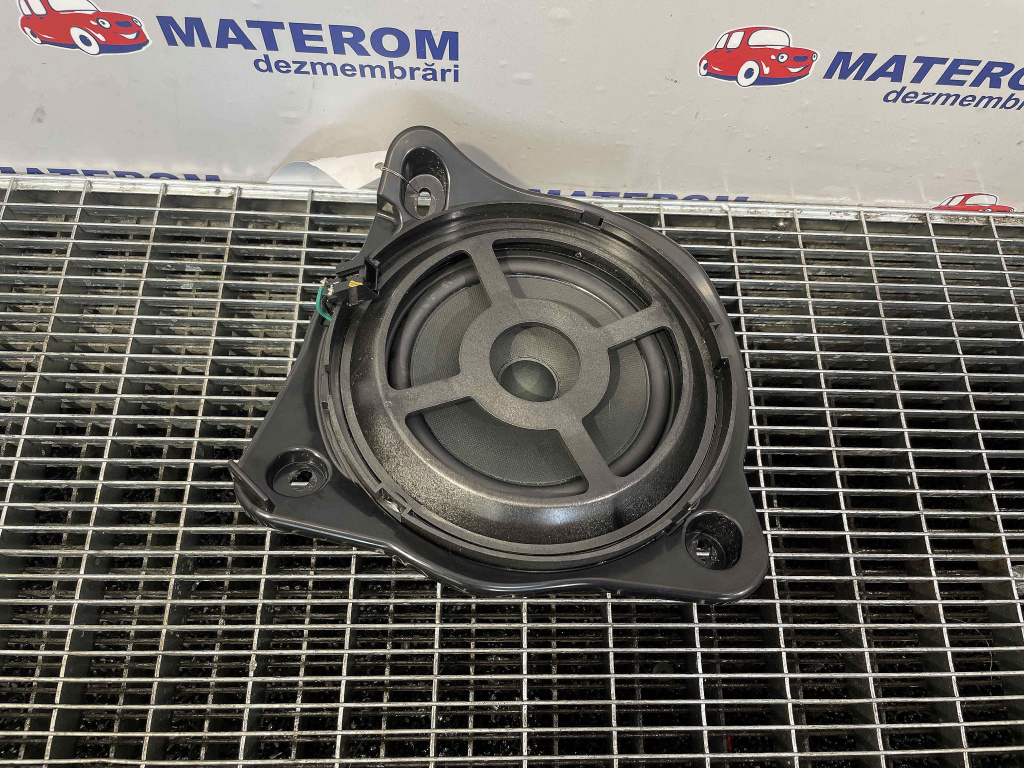 SUBWOOFER MERCEDES C-CLASS C-CLASS - - (2014 2018)