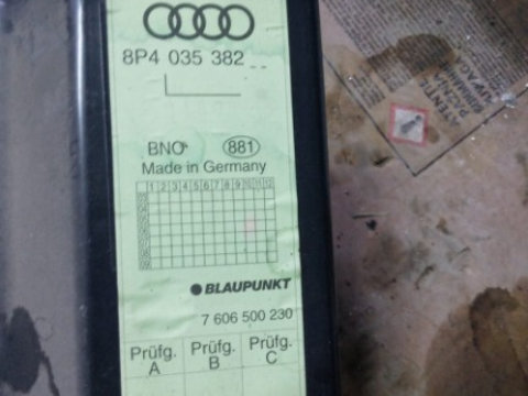 Subwoofer Original Audi A3 8P Cod piesa: 8P4 035 382